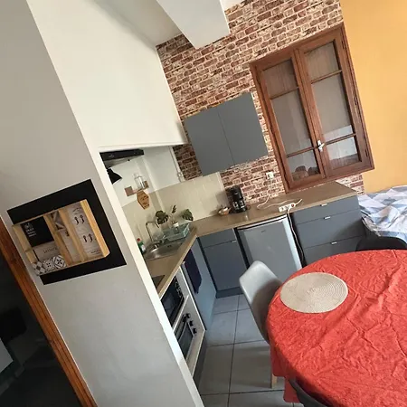 T2 Et Parking Gratuit Apartman *